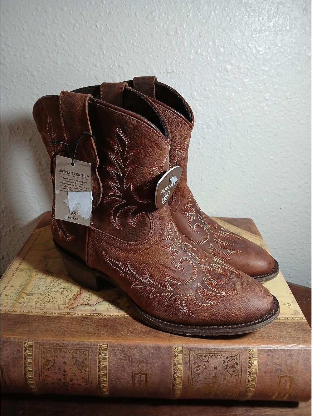 Ariat Artisan Leather Brown Cowboy Boots Size 8 B Medium